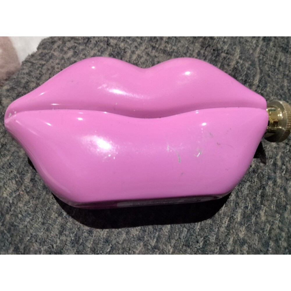 Pink Lips Stainless Steel Flask, 5 oz Novelty Drink/Alcohol Holder-Gag Gift,